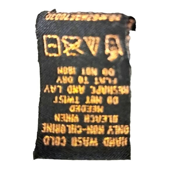 SWEATER DANICA PATRICK WARRIOR LACE-UP SILVER  Retail: $79.00 Medium NWT - Picture 10 of 10